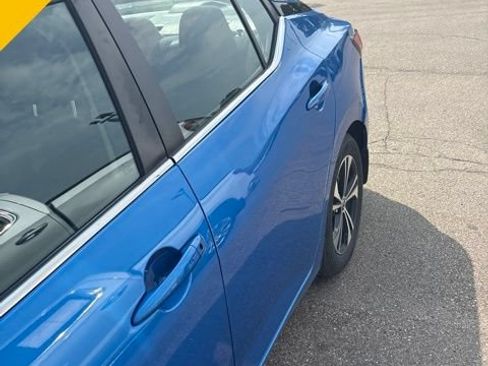 Used 2022 Nissan Sentra SV w/ All-Weather Package FWD image 3