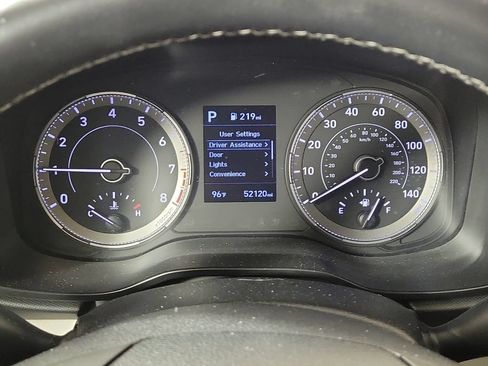 Used 2022 Hyundai Venue SEL w/ Cargo Package FWD image 17