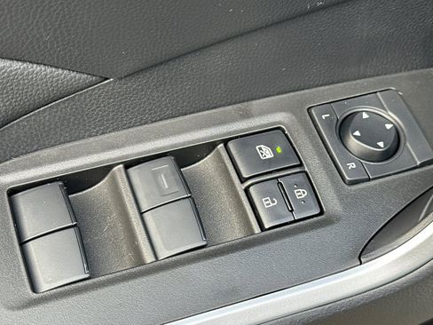 New 2025 Toyota RAV4 LE image 12