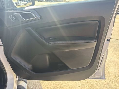 Used 2019 Ford Ranger Lariat w/ Equipment Group 501A Mid image 13