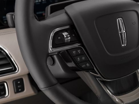 Used 2024 Lincoln Navigator L Reserve AWD/4WD image 45