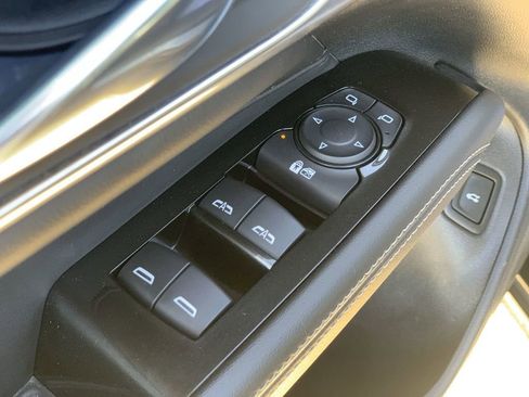 Certified 2021 Cadillac CT4 Luxury w/ Sun And Sound Package image 21