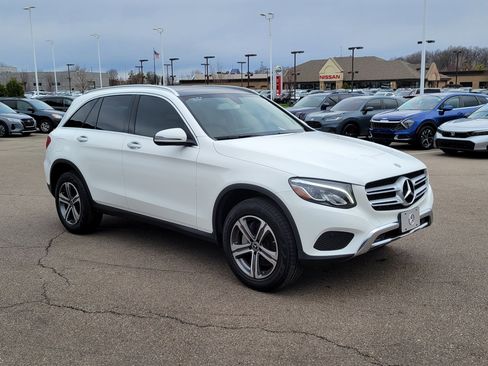 Used 2019 Mercedes-Benz GLC 300 GLC 300 image 32