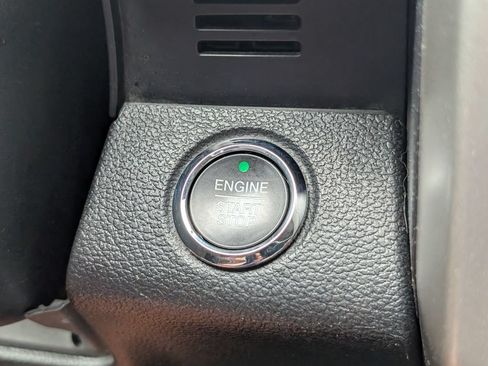 Used 2016 Ford F150 Lariat w/ Equipment Group 501A Mid AWD/4WD image 18