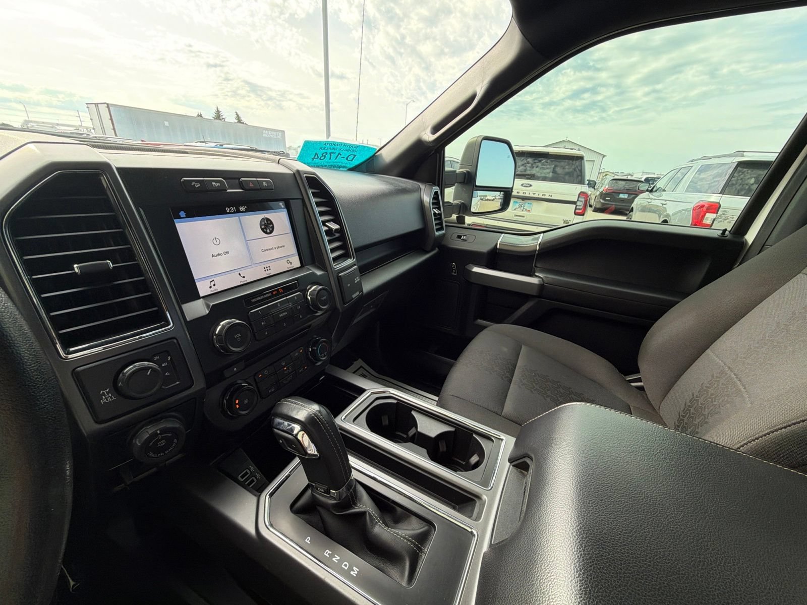 Used 2018 Ford F150 XLT w/ Equipment Group 302A Luxury AWD/4WD image 27