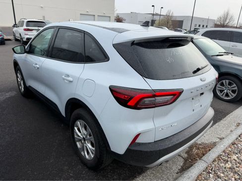 Used 2025 Ford Escape Active image 2