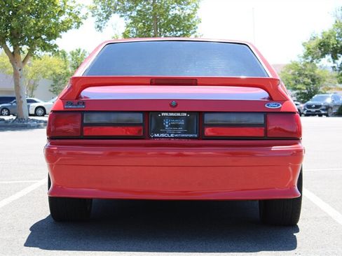 Used 1990 Ford Mustang GT RWD image 12