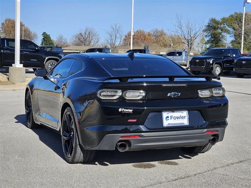 Used 2020 Chevrolet Camaro SS image 4