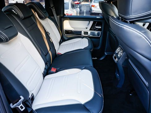 New 2026 Mercedes-Benz G 550 image 18