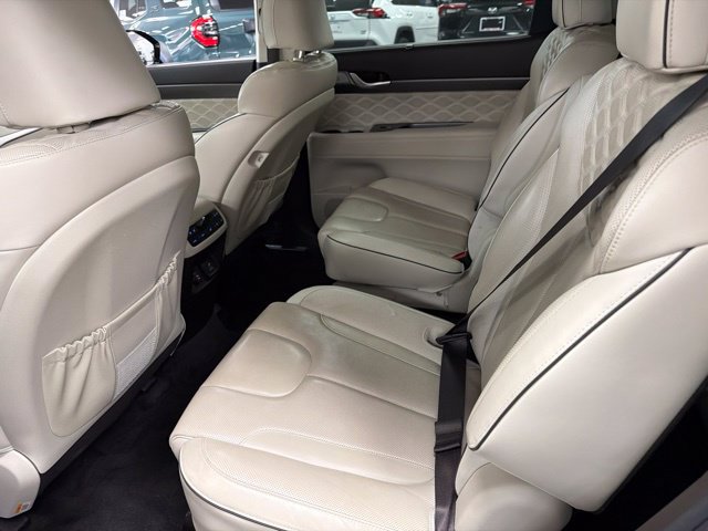 Used 2015 Toyota Highlander Limited AWD/4WD image 17