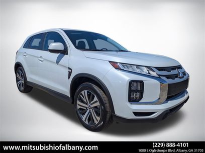 New 2025 Mitsubishi Outlander Sport ES