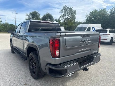 Used 2021 GMC Sierra 1500 Elevation w/ LPO, Elevation Black Package AWD/4WD image 3