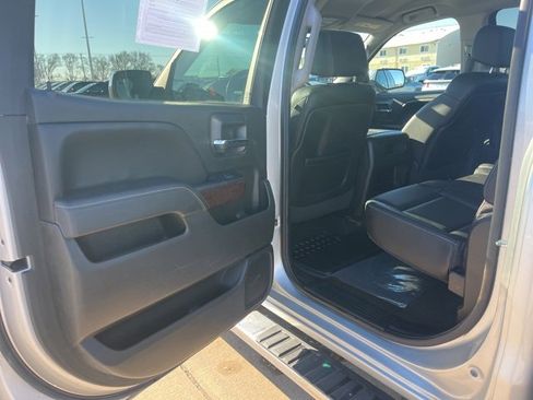 Used 2014 GMC Sierra 1500 SLT w/ SLT Crew Cab Value Package image 36