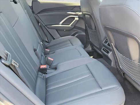 Used 2025 Audi Q5 Premium w/ Convenience Package AWD/4WD image 20