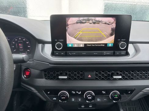 Used 2023 Honda Accord EX image 27