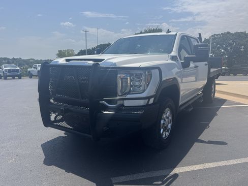 Used 2021 GMC Sierra 2500 4x4 Crew Cab w/ Convenience Package image 2