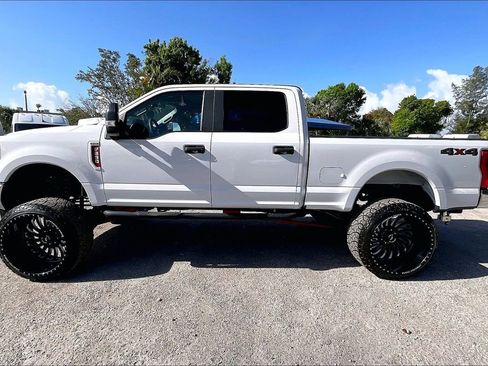 Used 2019 Ford F250 XL w/ STX Appearance Package image 29