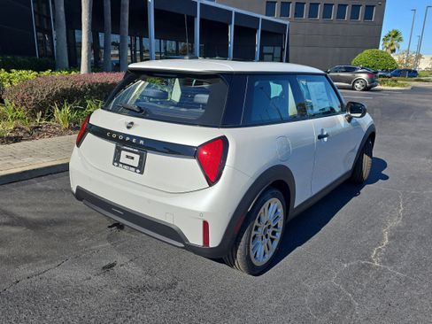 New 2026 MINI Cooper 2-Door Hardtop image 23