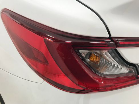 Used 2026 Toyota Camry SE FWD image 26