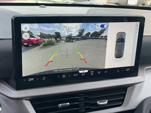 New 2026 Ford Explorer Active w/ Active Comfort Package image 12