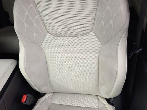 Used 2024 Lexus RX 350 w/ Convenience Package image 19