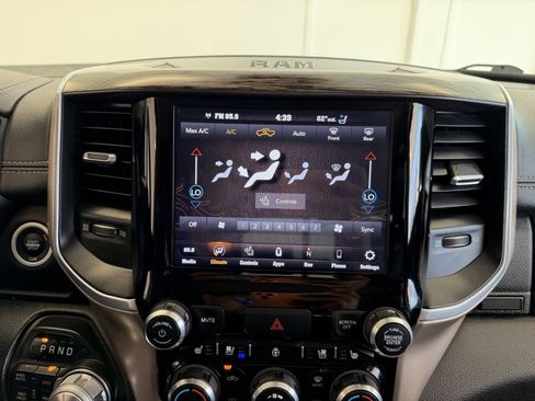 Used 2020 RAM 1500 Laramie image 19