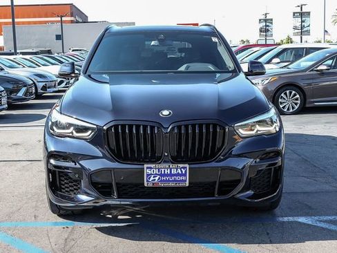 Used 2022 BMW X5 sDrive40i w/ M Sport Package RWD image 2