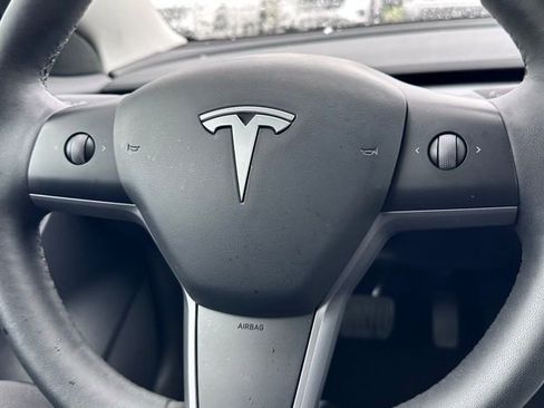 Used 2023 Tesla Model 3 Standard Range RWD image 15