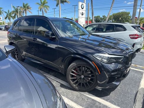 Used 2022 BMW X5 M50i AWD/4WD image 8