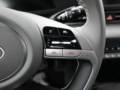 New 2025 Hyundai Elantra Sport image 79