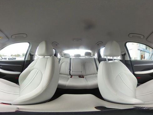 Used 2025 Hyundai Sonata SEL image 41