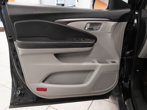 Used 2018 Honda Pilot EX-L image 18