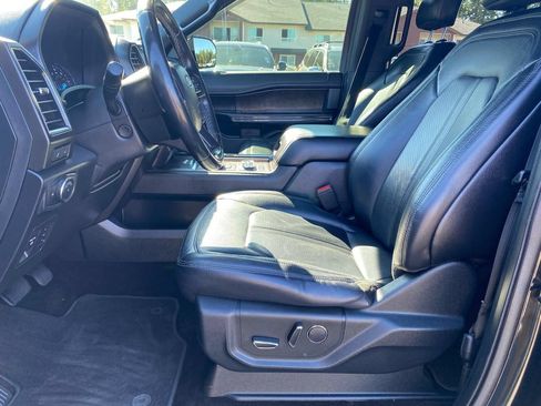 Used 2018 Ford Expedition Max Limited w/ Equipment Group 302A AWD/4WD image 22
