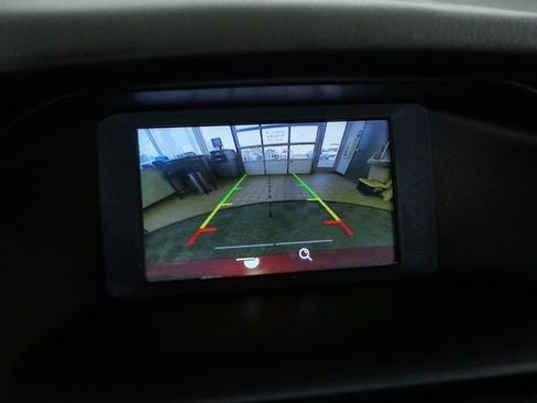 Used 2016 Ford Focus SE w/ SE Sport Package FWD image 25