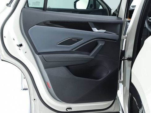 New 2026 Volkswagen Tiguan SEL R-Line AWD/4WD image 56