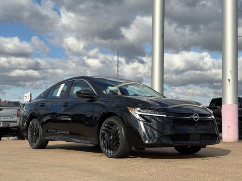 New 2026 Nissan Sentra SR image 6