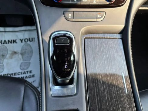 Used 2017 Buick LaCrosse Essence FWD image 22