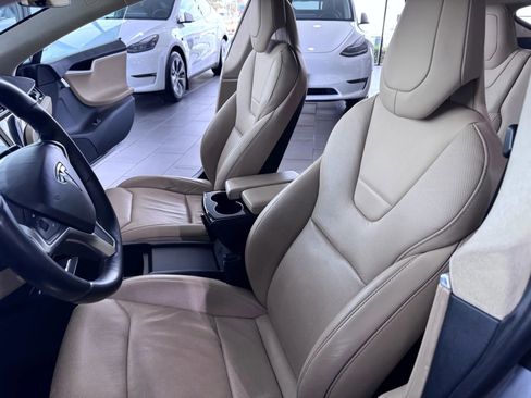 Used 2017 Tesla Model S 75D image 10