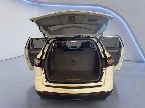Used 2014 Chevrolet Traverse LS AWD/4WD image 13