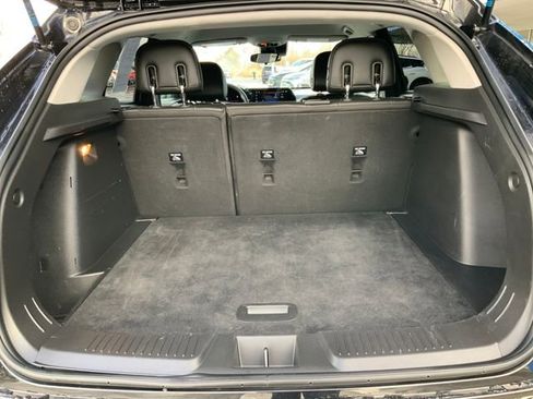 Used 2025 Chevrolet Trax LT image 13