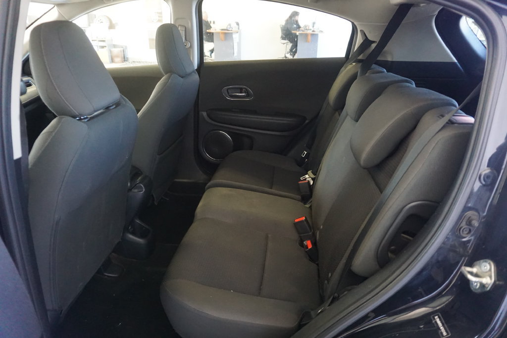 Used 2020 Honda HR-V EX image 19