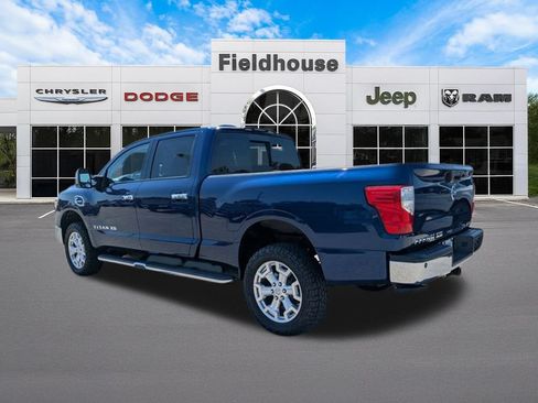 Used 2016 Nissan Titan SL AWD/4WD image 6