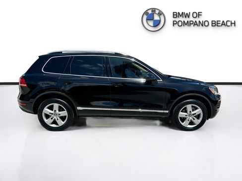 Used 2014 Volkswagen Touareg VR6 AWD/4WD image 8