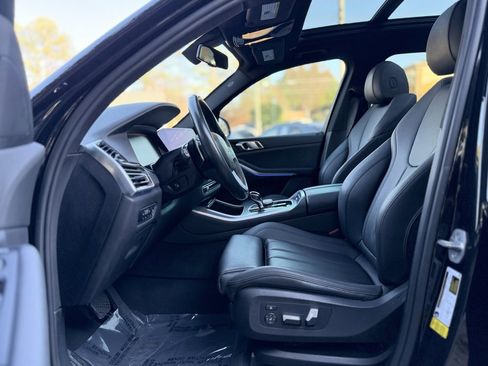 Used 2022 BMW X5 sDrive40i w/ Parking Assistance Package image 25