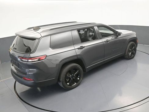 Used 2023 Jeep Grand Cherokee L Laredo image 50