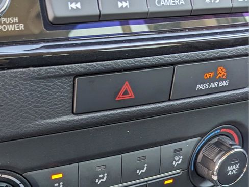 Used 2022 Nissan Frontier S w/ Technology Package image 19