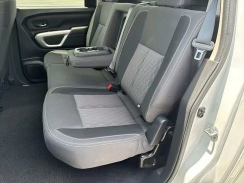 Used 2023 Nissan Titan SV RWD image 21