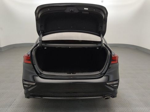 Used 2019 Kia Forte LXS FWD image 29