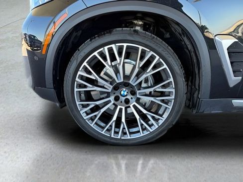 Certified 2025 BMW X5 sDrive40i w/ Premium Package image 10