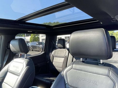 Used 2025 Ford F150 Raptor AWD/4WD image 14